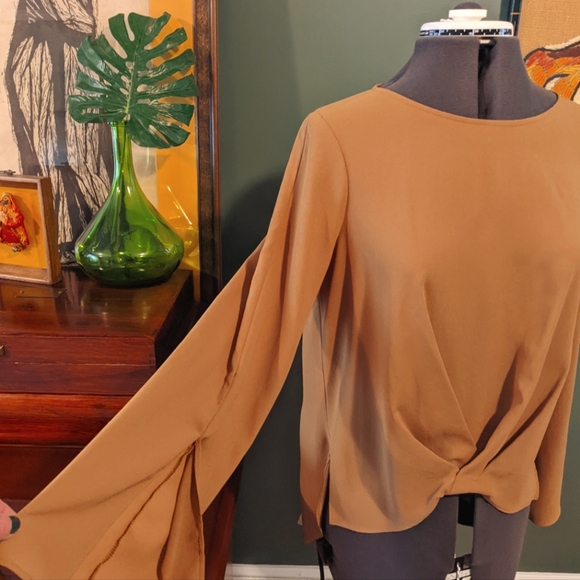 4/$20 One Clothing Long Slit Sleeve Blouse - Picture 2 of 4